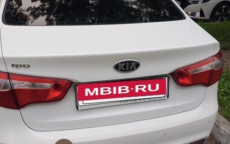 KIA Rio III рестайлинг, 2011 год, 730 000 рублей, 23 фотография