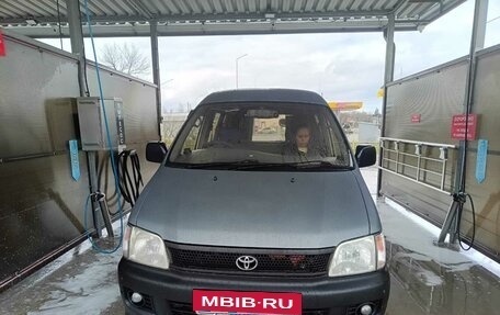 Toyota Town Ace III, 2001 год, 900 000 рублей, 15 фотография