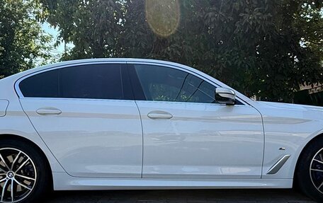 BMW 5 серия, 2021 год, 5 450 000 рублей, 4 фотография