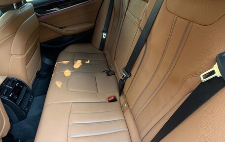BMW 5 серия, 2021 год, 5 450 000 рублей, 21 фотография