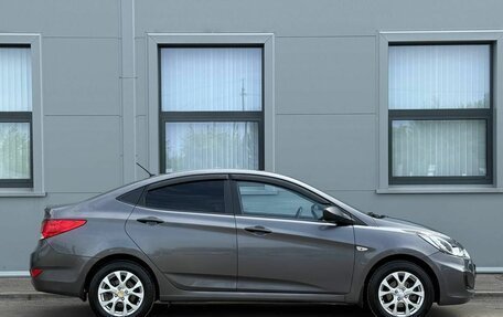 Hyundai Solaris II рестайлинг, 2011 год, 465 000 рублей, 4 фотография