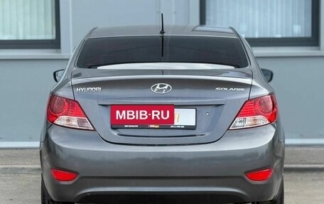Hyundai Solaris II рестайлинг, 2011 год, 465 000 рублей, 6 фотография