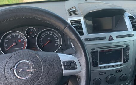 Opel Zafira B, 2013 год, 990 000 рублей, 9 фотография