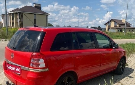 Opel Zafira B, 2013 год, 990 000 рублей, 4 фотография
