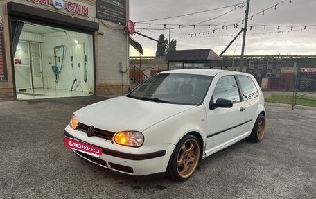 Volkswagen Golf IV, 2000 год, 450 000 рублей, 2 фотография