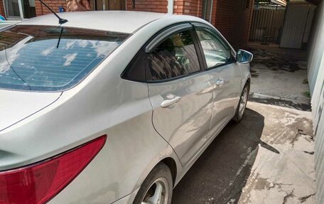 Hyundai Solaris II рестайлинг, 2014 год, 770 000 рублей, 3 фотография
