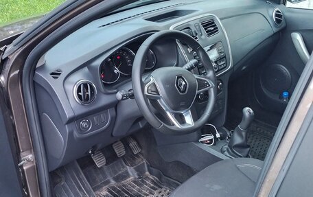 Renault Sandero II рестайлинг, 2018 год, 1 000 000 рублей, 5 фотография