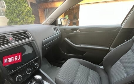 Volkswagen Jetta VI, 2013 год, 1 050 000 рублей, 10 фотография