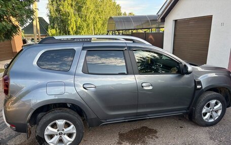 Renault Duster, 2022 год, 2 000 000 рублей, 4 фотография