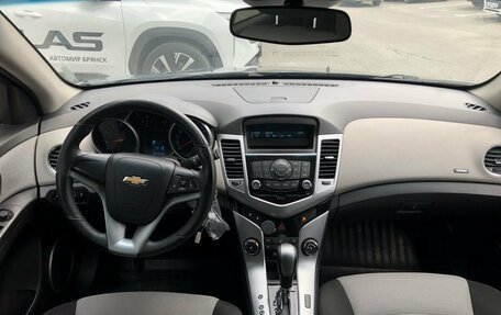 Chevrolet Cruze II, 2012 год, 745 000 рублей, 10 фотография