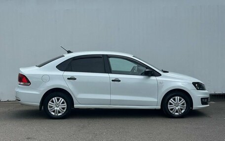 Volkswagen Polo VI (EU Market), 2017 год, 900 000 рублей, 4 фотография