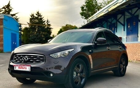 Infiniti FX II, 2011 год, 1 750 000 рублей, 1 фотография