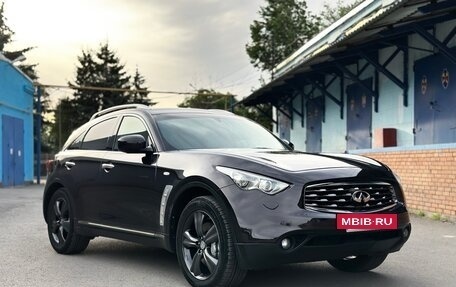 Infiniti FX II, 2011 год, 1 750 000 рублей, 3 фотография