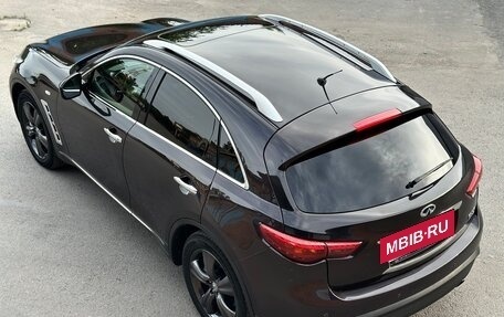 Infiniti FX II, 2011 год, 1 750 000 рублей, 4 фотография