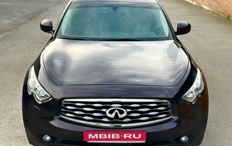 Infiniti FX II, 2011 год, 1 750 000 рублей, 2 фотография