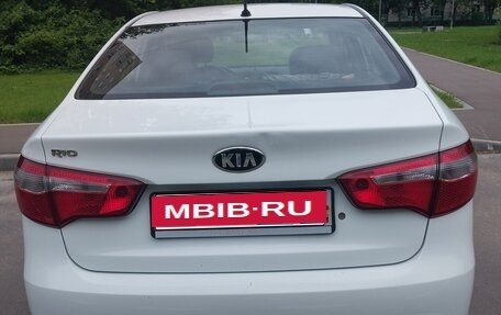 KIA Rio III рестайлинг, 2014 год, 750 000 рублей, 2 фотография