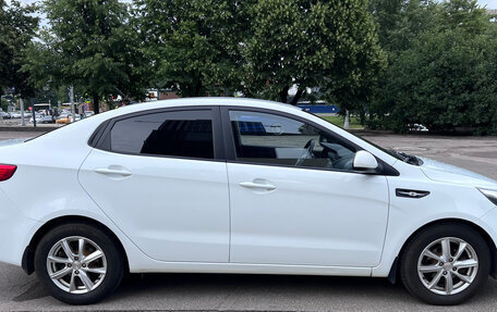 KIA Rio III рестайлинг, 2015 год, 960 000 рублей, 4 фотография