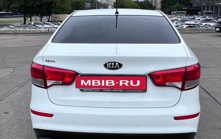 KIA Rio III рестайлинг, 2015 год, 960 000 рублей, 3 фотография