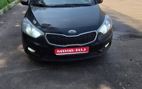 KIA Cerato III, 2013 год, 890 000 рублей, 1 фотография