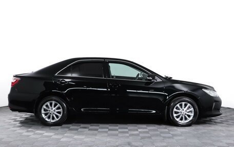 Toyota Camry, 2016 год, 2 090 000 рублей, 4 фотография