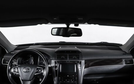 Toyota Camry, 2016 год, 2 090 000 рублей, 13 фотография