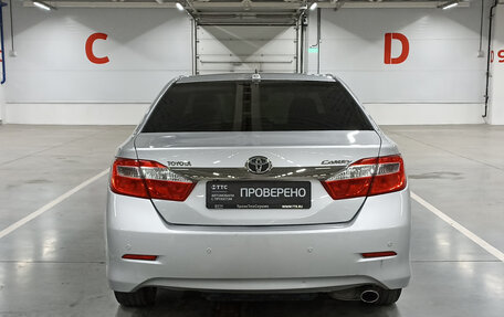 Toyota Camry, 2014 год, 1 529 950 рублей, 10 фотография