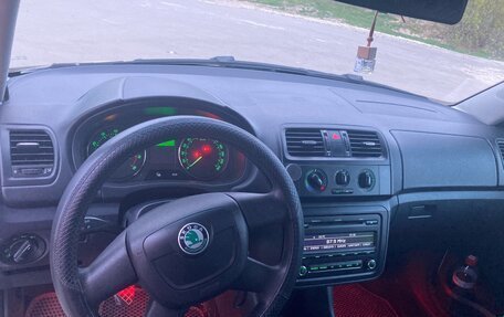 Skoda Fabia II, 2012 год, 550 000 рублей, 8 фотография