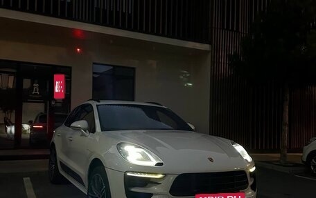 Porsche Macan I рестайлинг, 2016 год, 3 500 000 рублей, 2 фотография