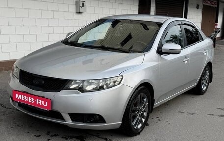 KIA Cerato III, 2011 год, 800 000 рублей, 4 фотография