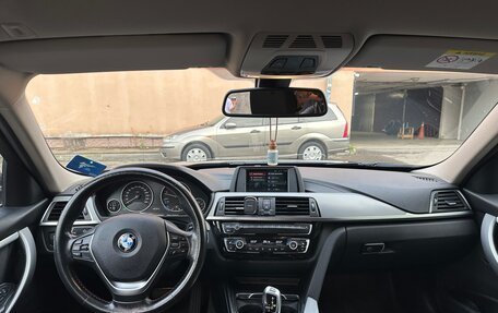 BMW 3 серия, 2017 год, 2 600 000 рублей, 10 фотография
