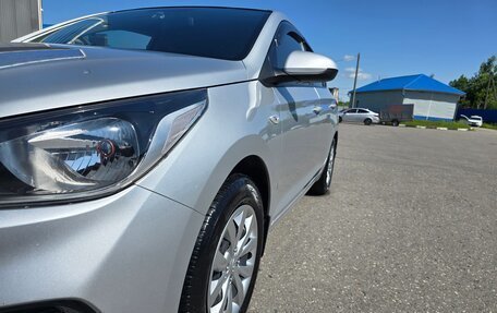 Hyundai Solaris II рестайлинг, 2017 год, 1 200 000 рублей, 3 фотография