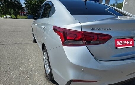 Hyundai Solaris II рестайлинг, 2017 год, 1 200 000 рублей, 4 фотография