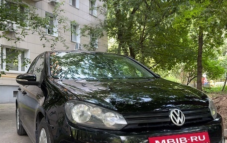 Volkswagen Golf VI, 2012 год, 800 000 рублей, 2 фотография