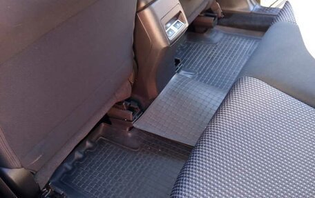 Subaru Forester, 2017 год, 2 350 000 рублей, 15 фотография