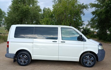Volkswagen Transporter T5 рестайлинг, 2009 год, 1 200 000 рублей, 2 фотография