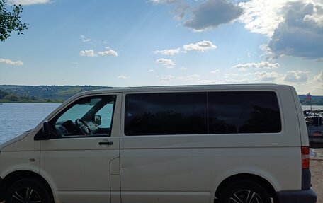 Volkswagen Transporter T5 рестайлинг, 2009 год, 1 200 000 рублей, 4 фотография