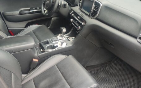 KIA Sportage IV рестайлинг, 2016 год, 2 410 000 рублей, 3 фотография