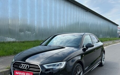 Audi A3, 2018 год, 2 750 000 рублей, 2 фотография
