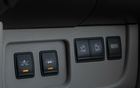 Nissan Serena IV, 2015 год, 1 579 000 рублей, 20 фотография