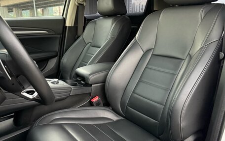 Haval F7x I, 2022 год, 1 830 000 рублей, 10 фотография