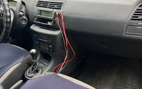 Citroen C4 II рестайлинг, 2006 год, 260 000 рублей, 13 фотография