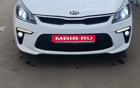KIA Rio IV, 2019 год, 950 000 рублей, 4 фотография
