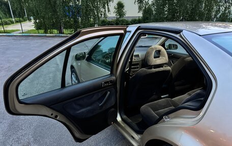 Volkswagen Bora, 2001 год, 360 000 рублей, 19 фотография