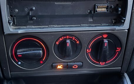 Volkswagen Bora, 2001 год, 360 000 рублей, 27 фотография