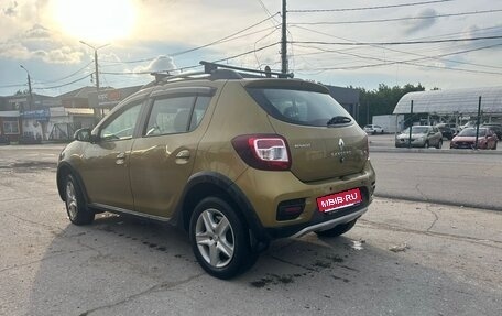 Renault Sandero II рестайлинг, 2016 год, 4 фотография