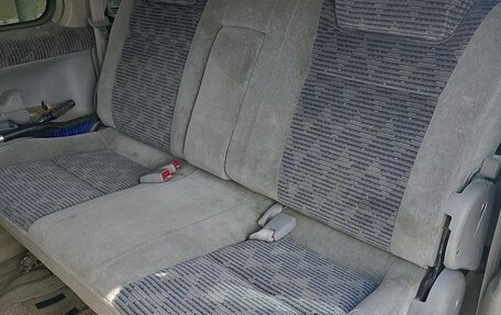 Mazda Bongo Friendee i рестайлинг, 2000 год, 360 000 рублей, 2 фотография