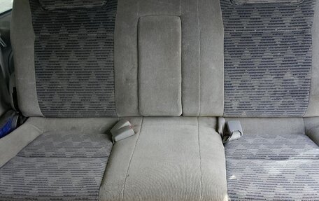 Mazda Bongo Friendee i рестайлинг, 2000 год, 360 000 рублей, 6 фотография