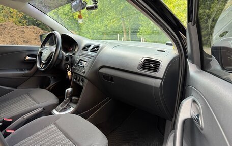 Volkswagen Polo VI (EU Market), 2017 год, 1 120 000 рублей, 14 фотография
