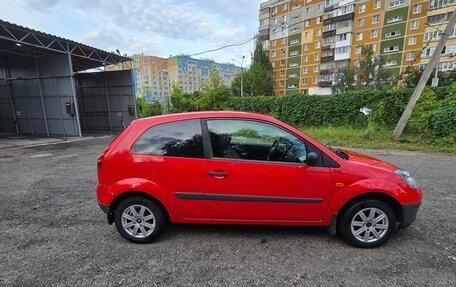 Ford Fiesta, 2006 год, 550 000 рублей, 4 фотография