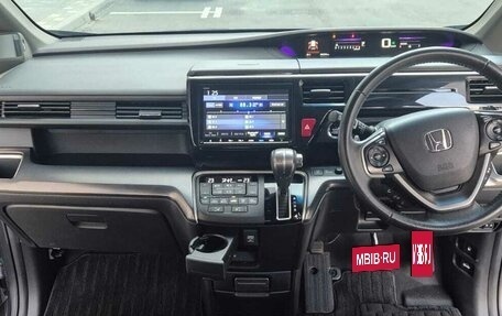 Honda Stepwgn IV, 2019 год, 2 800 000 рублей, 12 фотография